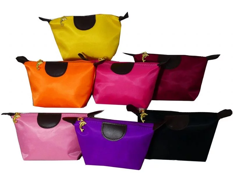 BOLSITO NECESER LAVABLE YO COQUETA COLORES SURTIDOS