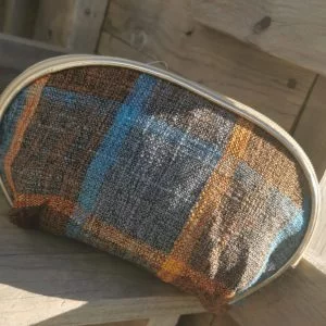 NECESER DISEÑO MARRON